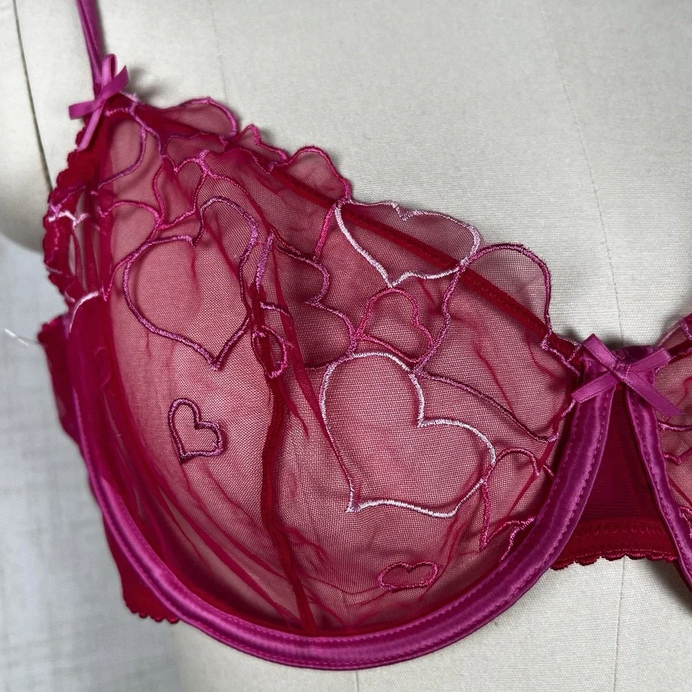 NEW! Skims 42C Embroidered Tulle Unlined Demi Bra Limited Edition Pink Valentine - Picture 2 of 10